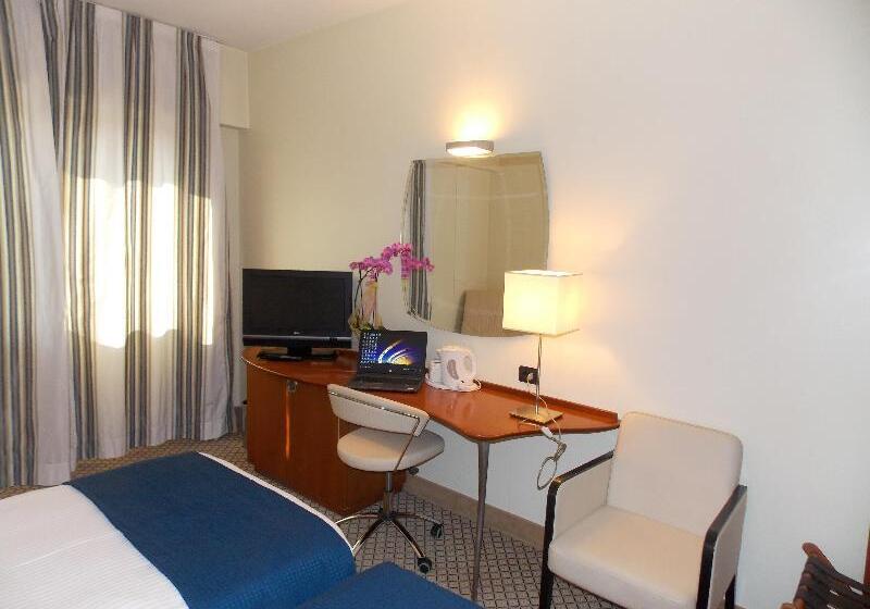 Стандартный Номер Кровать Кинг, Hilton Garden Inn Rapid City