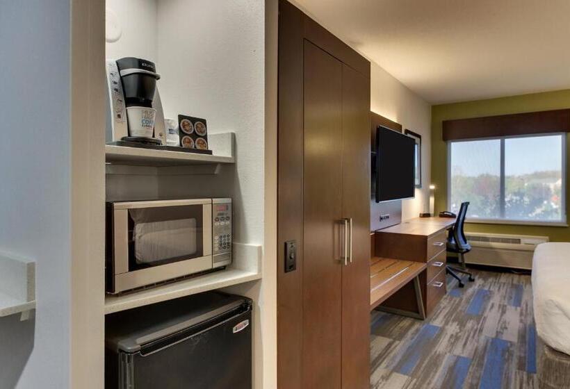 اتاق استاندارد با تخت بزرگ, Holiday Inn Express Fishkill, An Ihg