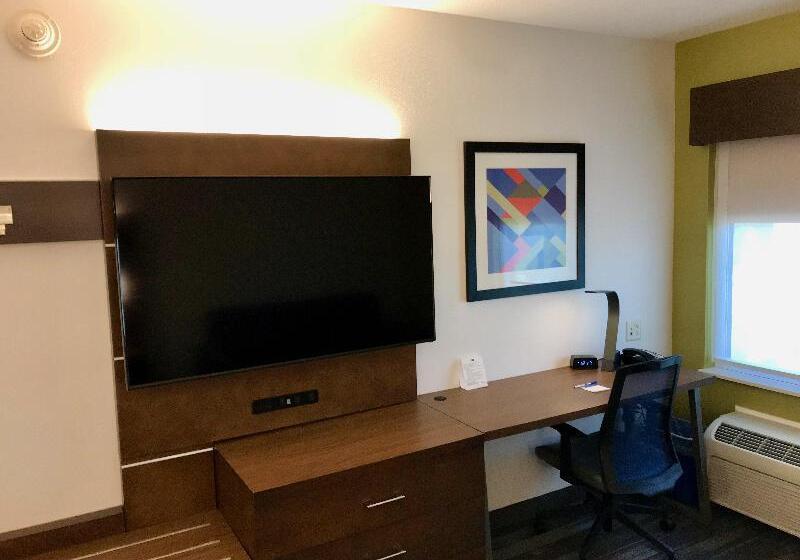 اتاق استاندارد با تخت بزرگ, Holiday Inn Express Fishkill, An Ihg