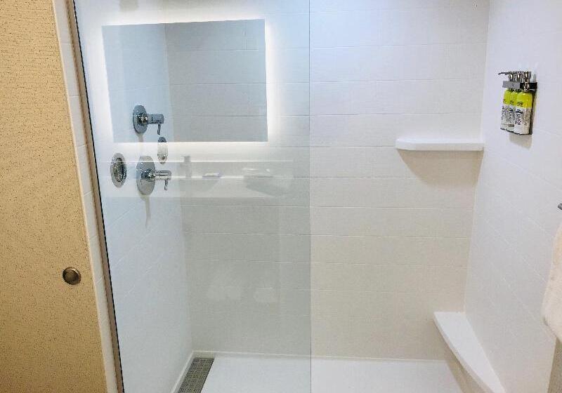 اتاق استاندارد با تخت بزرگ, Holiday Inn Express Fishkill, An Ihg