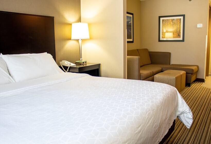 سوییت, Holiday Inn Express & Suites Hayward, An Ihg