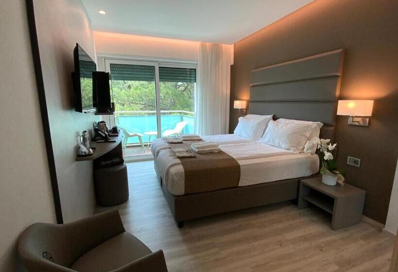اتاق استاندارد, International Beach