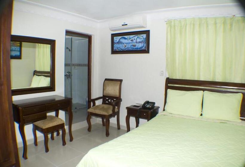 اتاق استاندارد, Luis V Santo Domingo