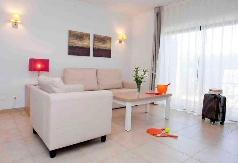 2 Bedroom Family Apartment, Sagres Time Apartamentos