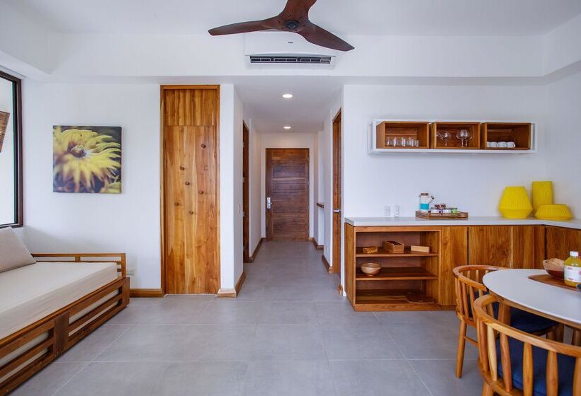 سوییت, Arenas Del Mar Beachfront & Rainforest Resort Member Of The Cayuga Collection