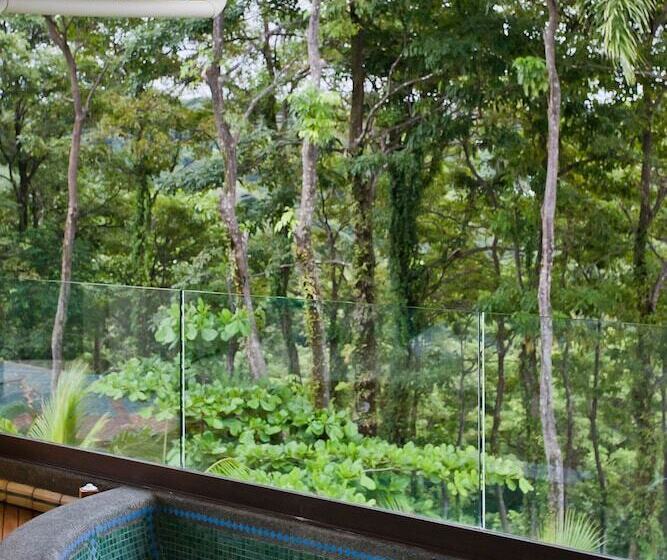 سوییت, Arenas Del Mar Beachfront & Rainforest Resort Member Of The Cayuga Collection