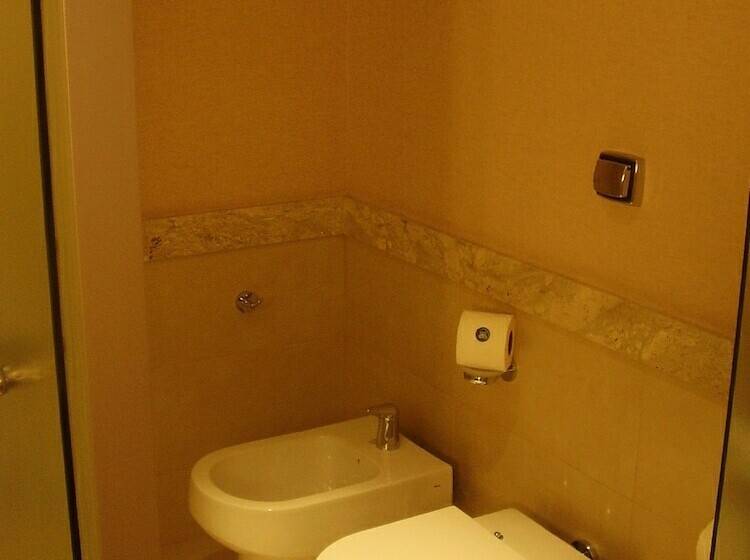 اتاق سوپریور, Gran Bourbon Hotel Asuncion