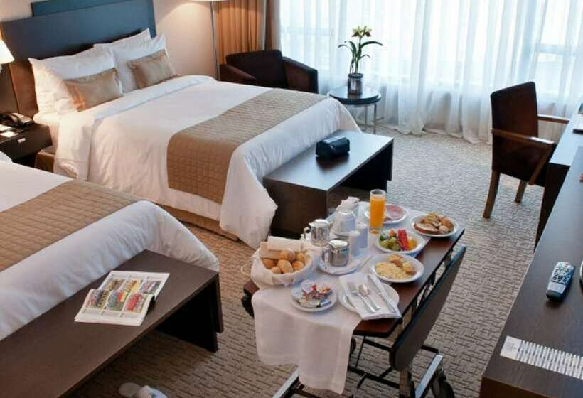 Premium Zimmer, Gran Bourbon Asuncion