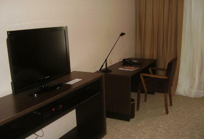 Superior Room, Gran Bourbon Asuncion