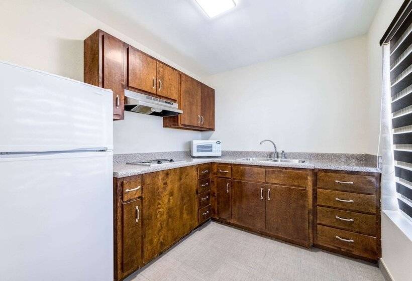 سوییت, Clarion Pointe Madisonhuntsville