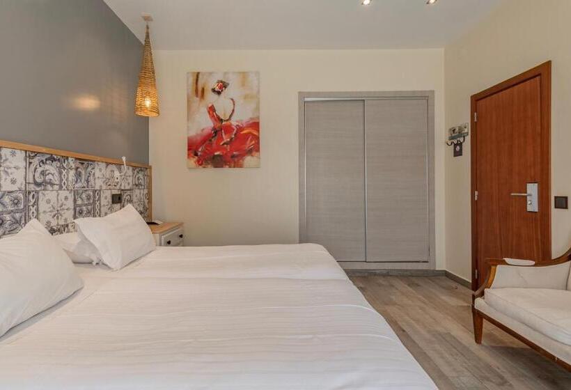 اتاق استاندارد با تراس, Guesthouse D. Manuel I   Adults Only