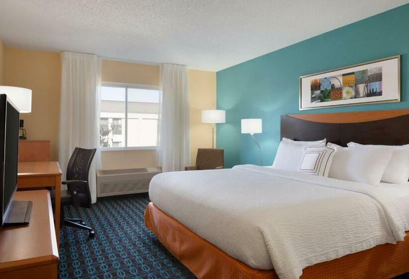 Standard Room King Size Bed, Fairfield Inn & Suites Youngstown Boardman/poland