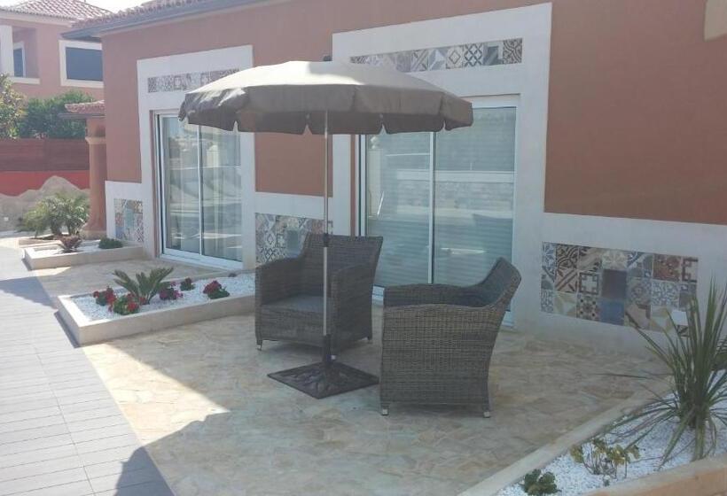 سوییت دوبلکس, Guesthouse D. Manuel I   Adults Only