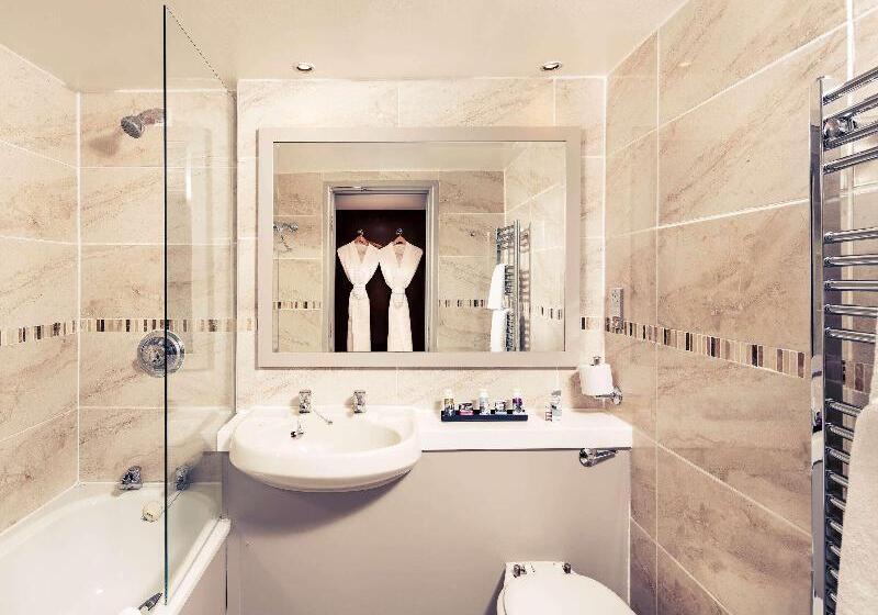 سوئیت با تخت بزرگ, Holiday Inn Express Harrisburg West, An Ihg