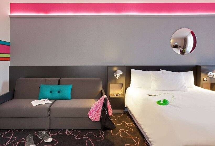 Suite, Ibis Styles Roanne Centre Gare