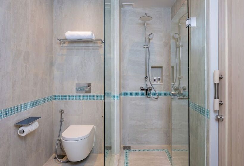 اتاق لوکس با چشم‌انداز استخر, Mercure Samui Chaweng Tana