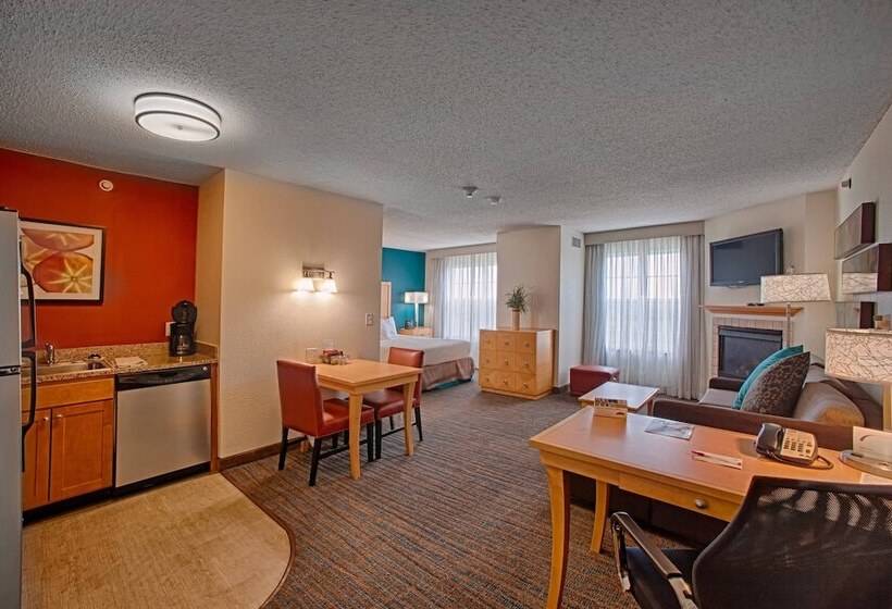 سوییت, Residence Inn Neptune At Gateway Center