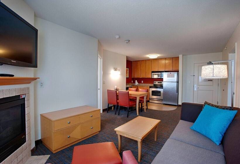 سوئیت 2 خوابه, Residence Inn Neptune At Gateway Center