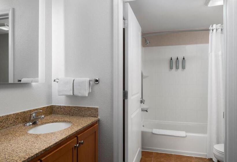 سوییت, Residence Inn Neptune At Gateway Center