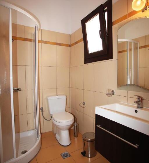 اتاق استاندارد با چشم‌انداز باغ, Sun Accommodation