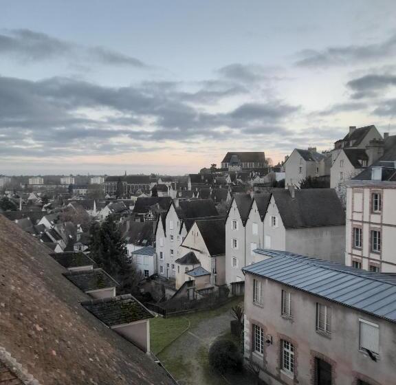 Standard Single Room, Hôtellerie Saint Yves