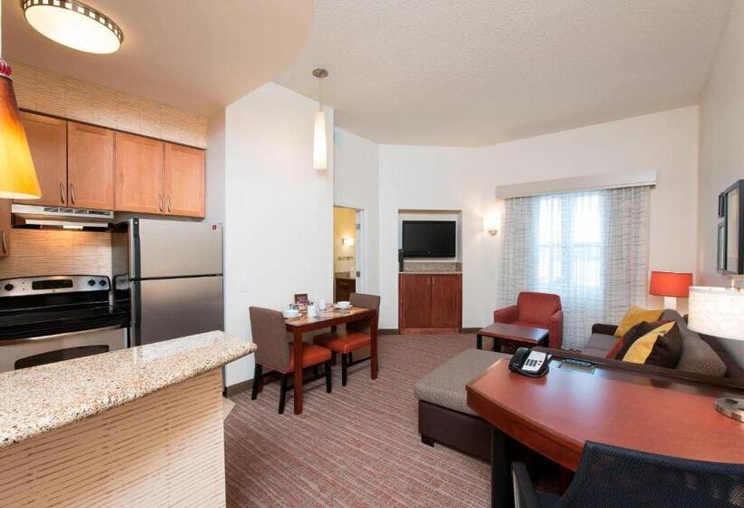 سوئیت با تخت بزرگ, Residence Inn Moline Quad Cities