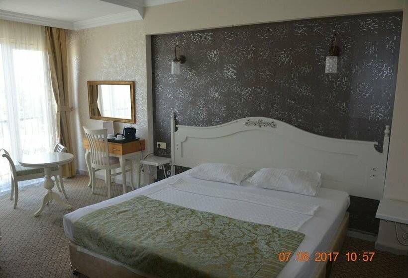 اتاق استاندارد, Sarıçay Rhodius Otel