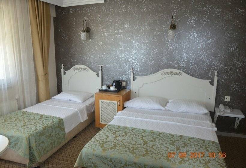 3-Bett-Standardzimmer, Sarıçay Rhodius Otel