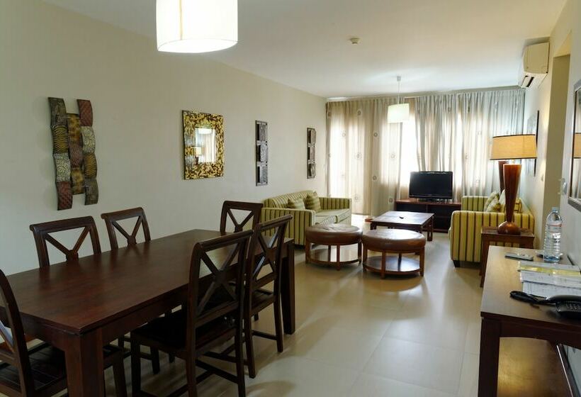 آپارتمان 3 خوابه, Aparthotel Mil Cidades