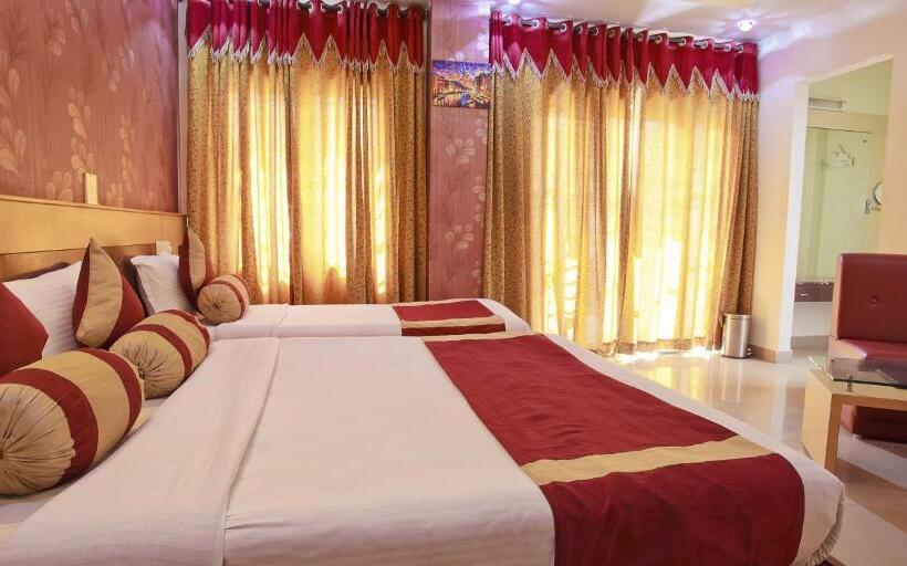Superior Triple Room, Aishwarya Residency