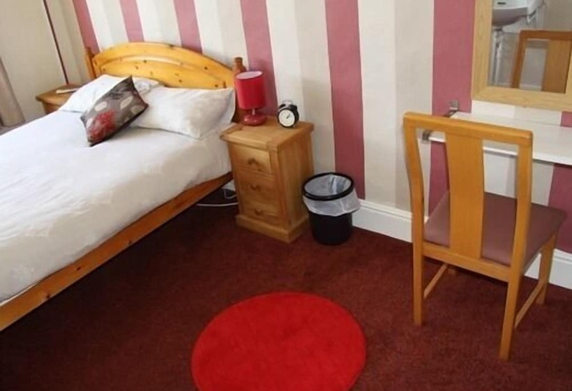 اتاق استاندارد با سرویس بهداشتی مشترک, Angel Guest House