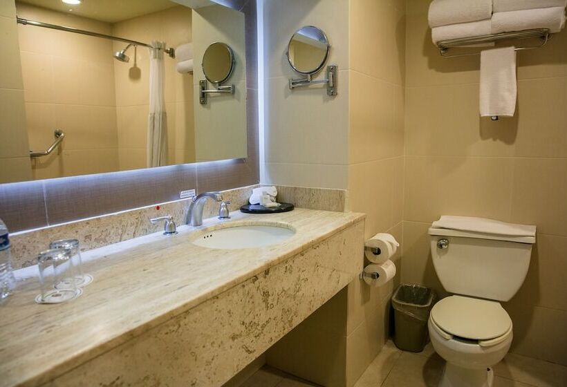 اتاق لوکس, Binniguenda Huatulco & Beach Club