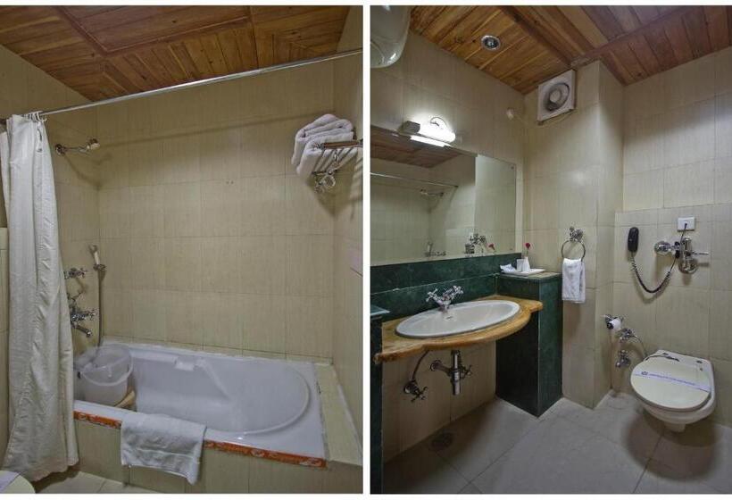 سوئیت با بالکن, Broadways Inn