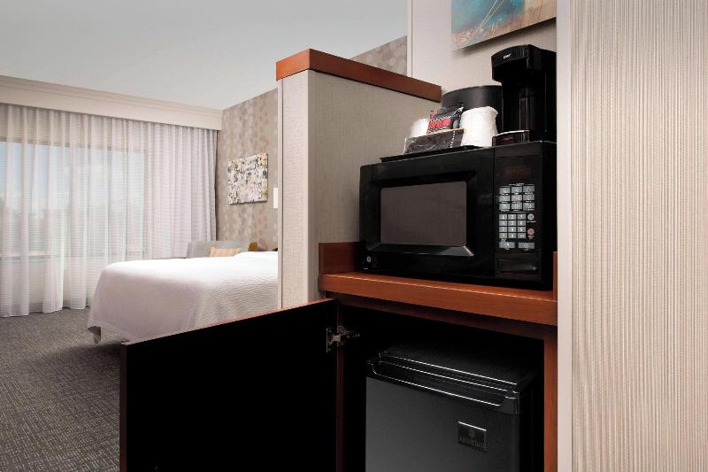 اتاق استاندارد با تخت بزرگ, Courtyard By Marriott Tyler