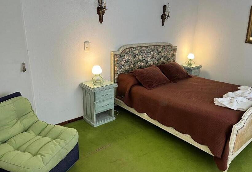 اتاق اکونومی, La Loma   Vieja Casona
