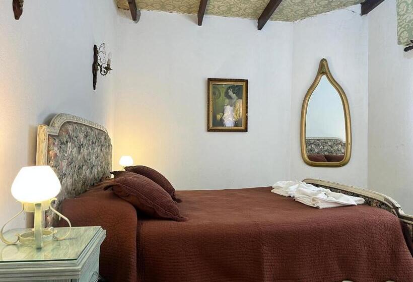 اتاق اکونومی, La Loma   Vieja Casona