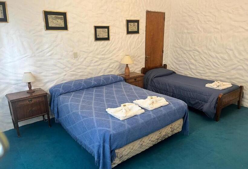 Economy Triple Room, La Loma   Vieja Casona