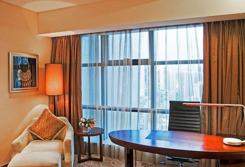 Quarto Classe Business, Radisson Blu  Liuzhou