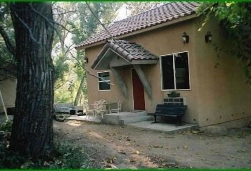 Deluxe Cottage, Sequoia Riverfront Cabins