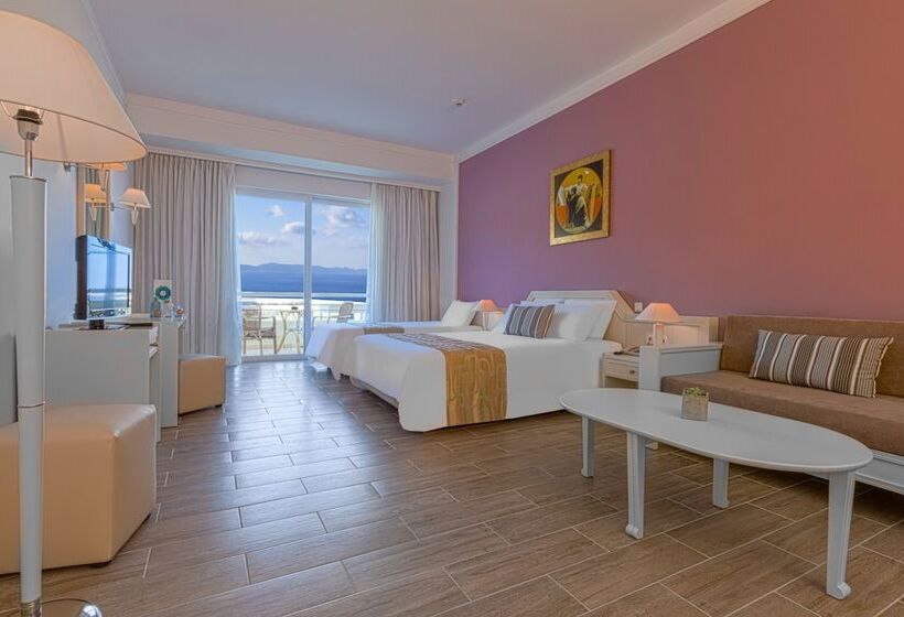 سوییت سوپریور, Kipriotis Panorama Hotel & Suites