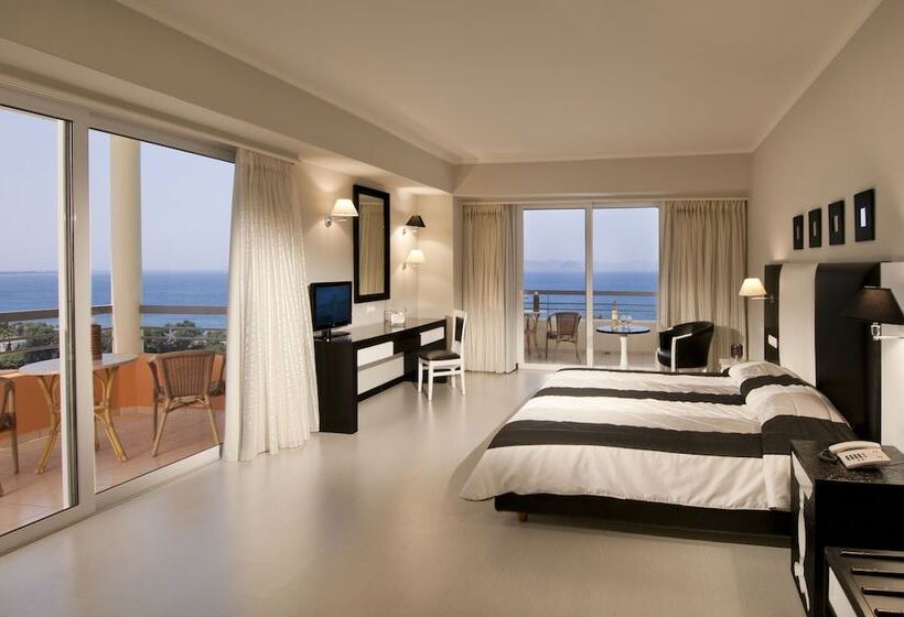 سوییت پرستیژ, Kipriotis Panorama Hotel & Suites
