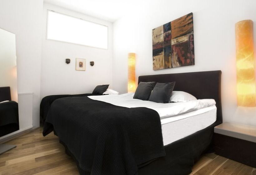 آپارتمان 2 خوابه, Máni Apartments