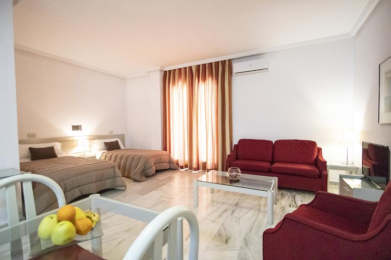استودیوی استاندارد, Hospedium Hotel Apartamentos Simón Verde