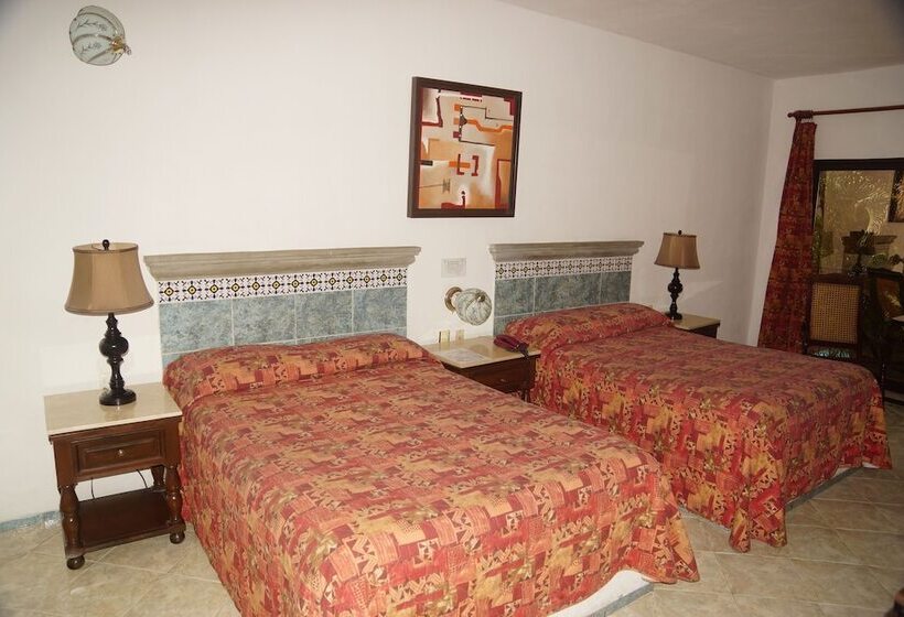 Premium Quadruple Room, Doralba Inn