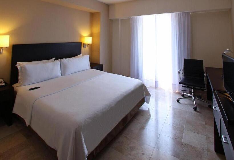 اتاق سوپریور با تخت بزرگ, Fiesta Inn Coatzacoalcos