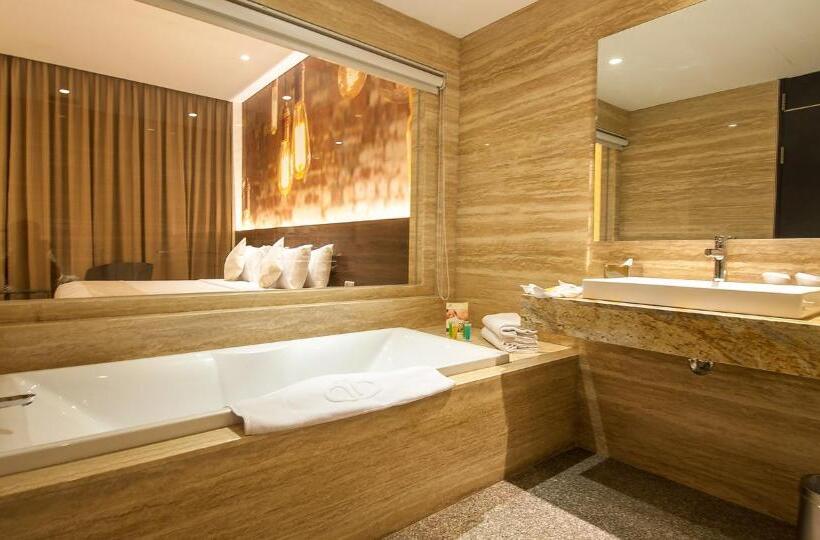 Quarto Deluxe, Fm7 Resort  Bandara Jakarta Airport