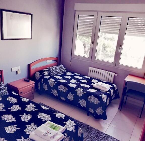 اتاق استاندارد, Hostal Monteclaro