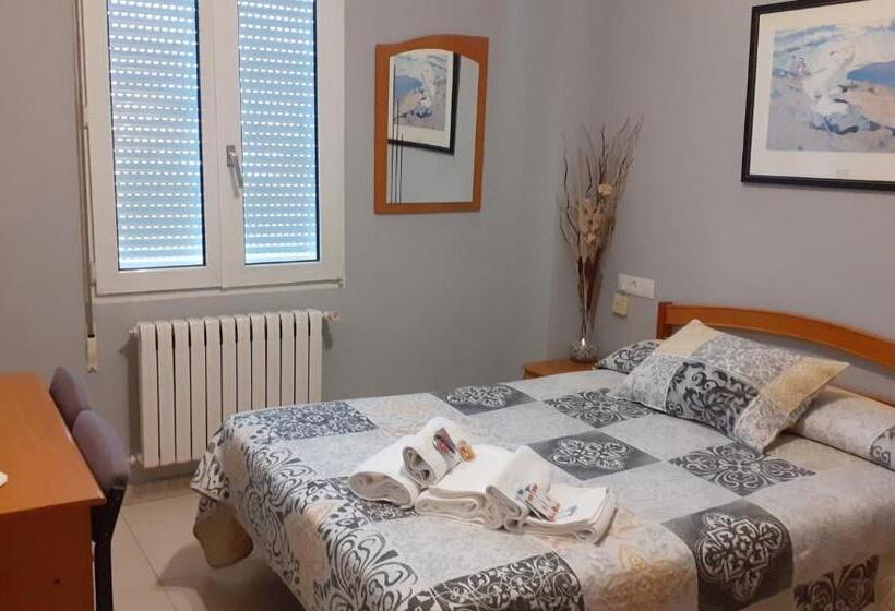 اتاق استاندارد, Hostal Monteclaro