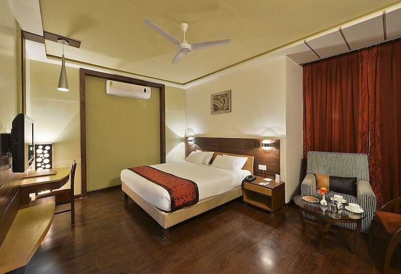 اتاق لوکس, Lariya Resort
