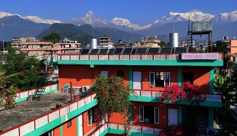 اتاق خانوادگی, New Pokhara Lodge   Pokhara Lakeside